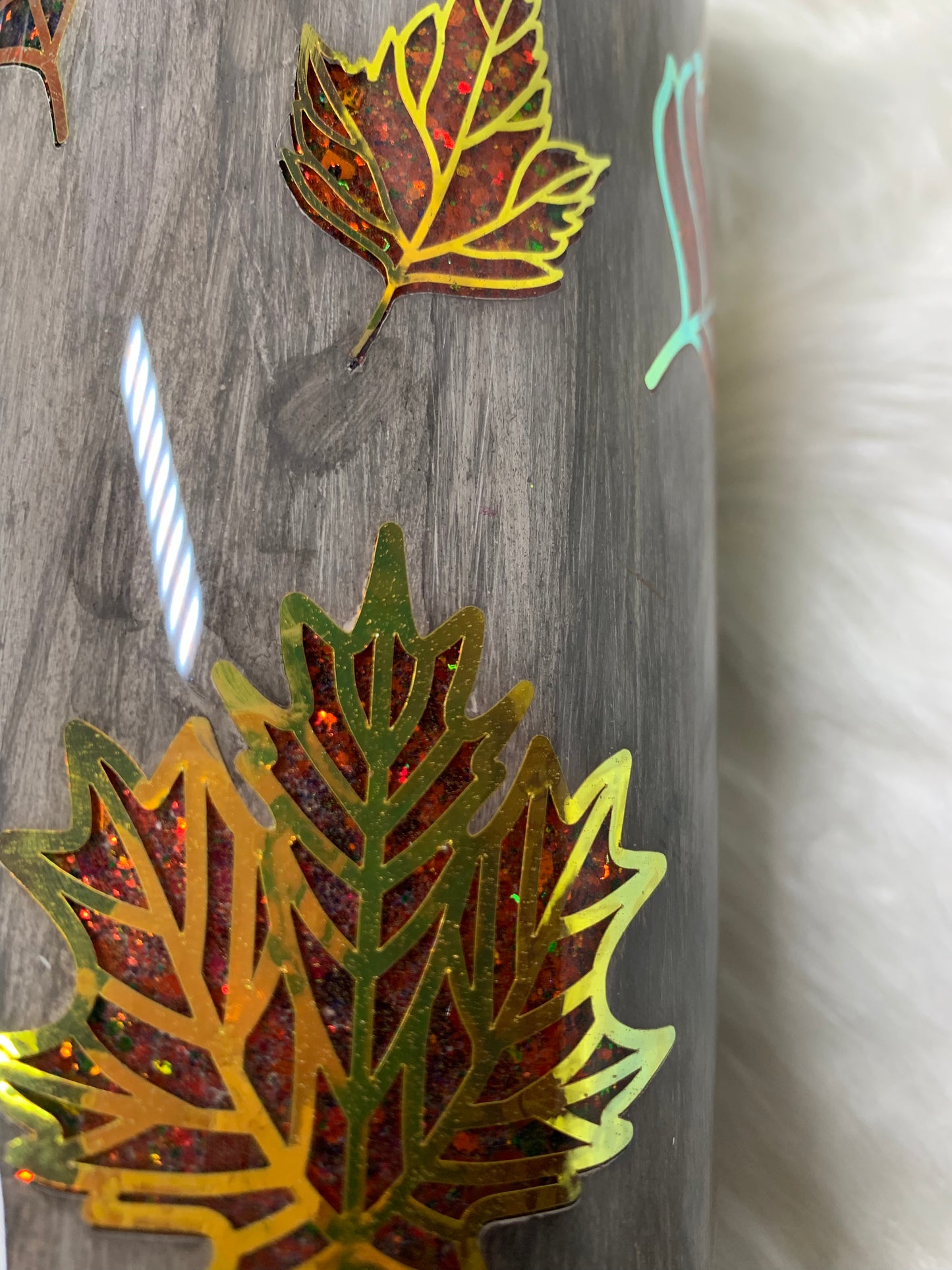 30oz Weathered Wood Grain Glitter Fall Leaves Peek A Boo