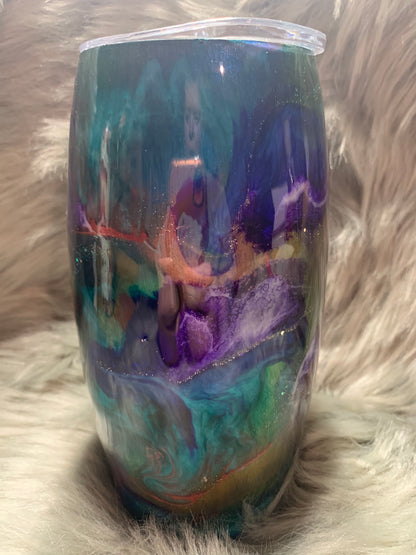 25oz Stemless Wine Tumbler with alcohol ink swirl and glow