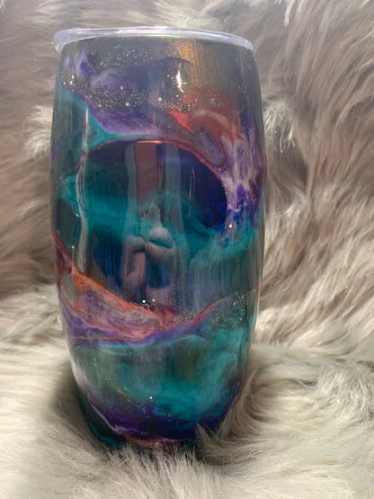 25oz Stemless Wine Tumbler with alcohol ink swirl and glow