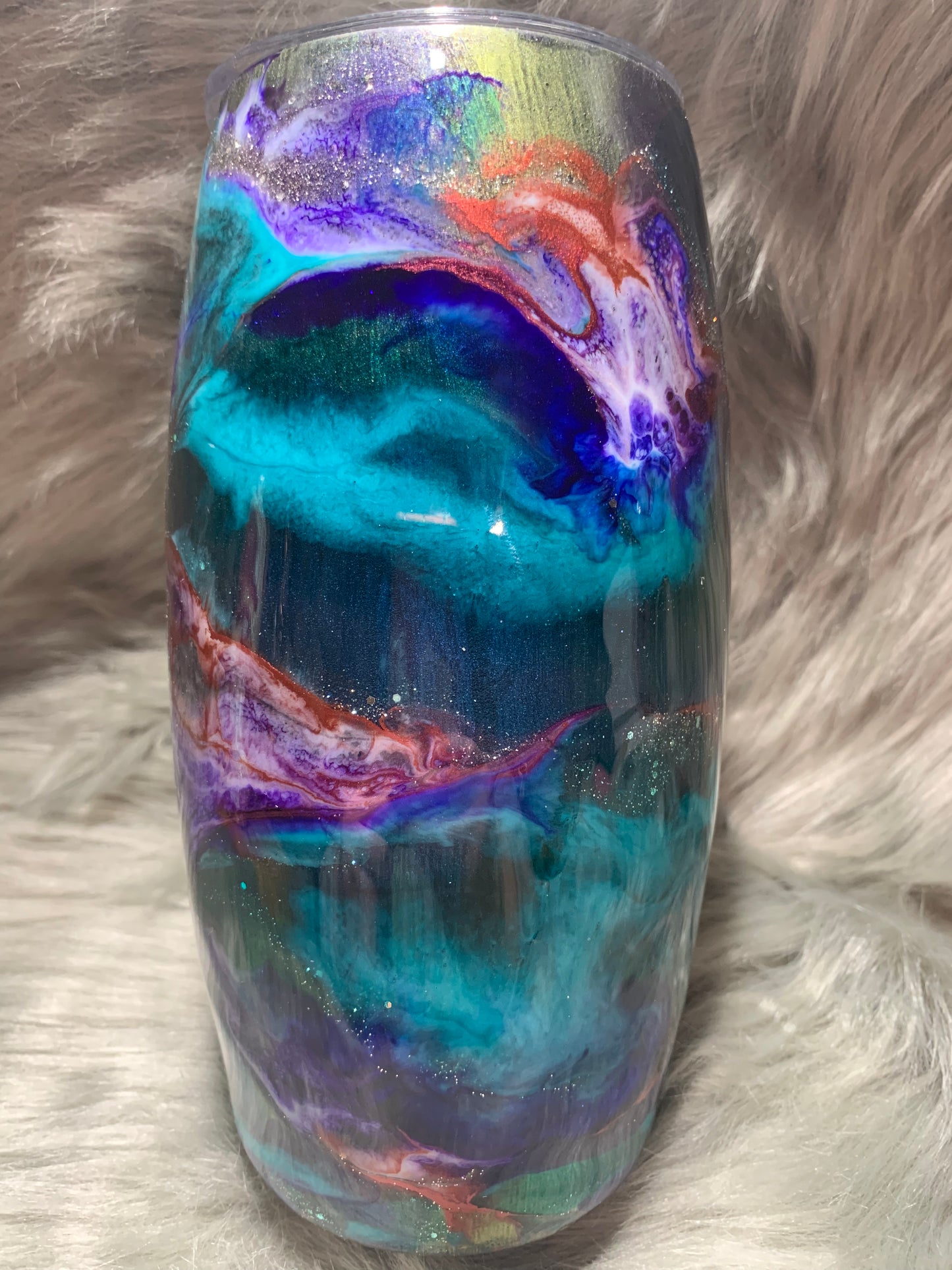 25oz Stemless Wine Tumbler with alcohol ink swirl and glow