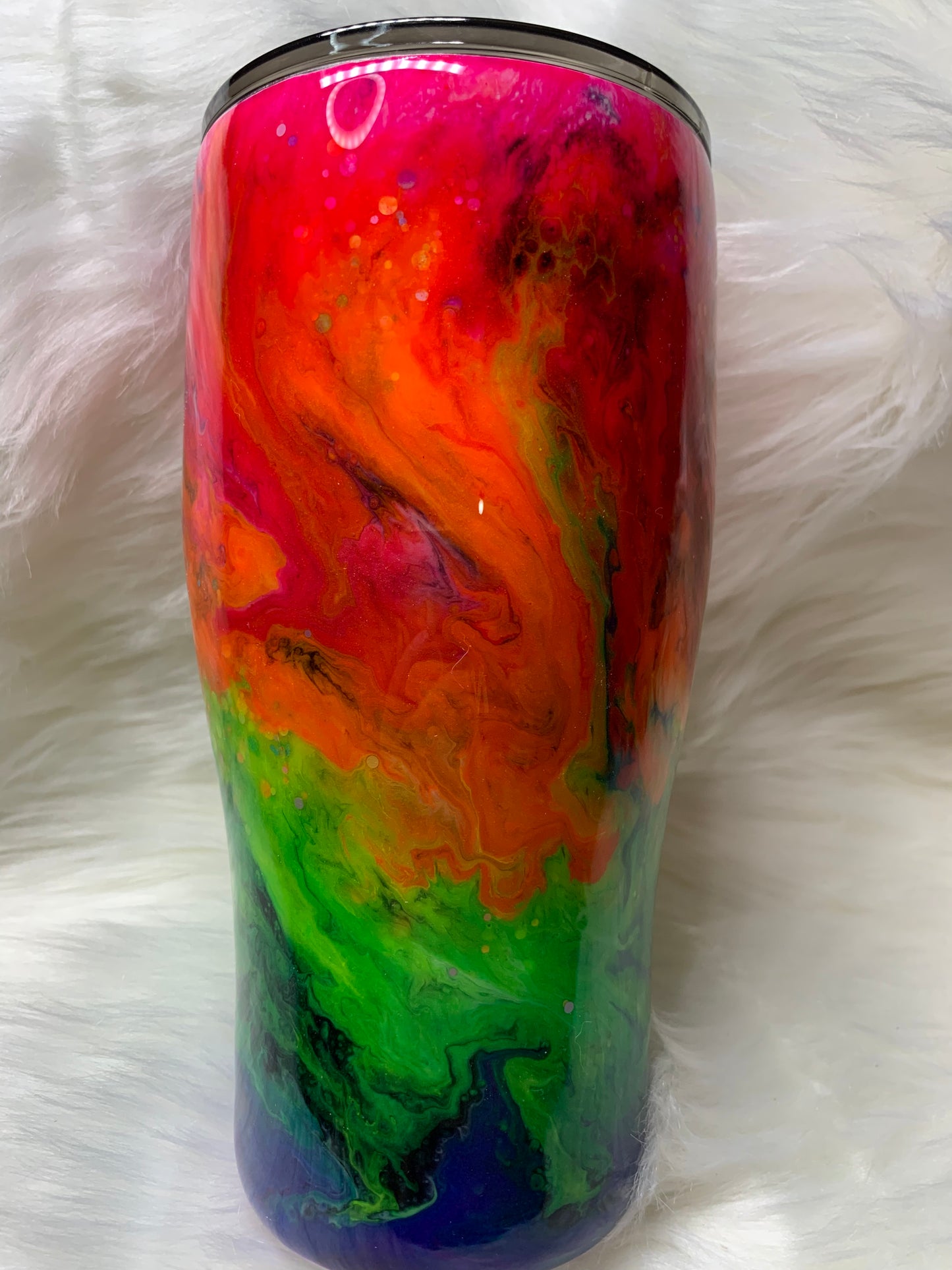 30 oz Modern Curve Neon Color Melt