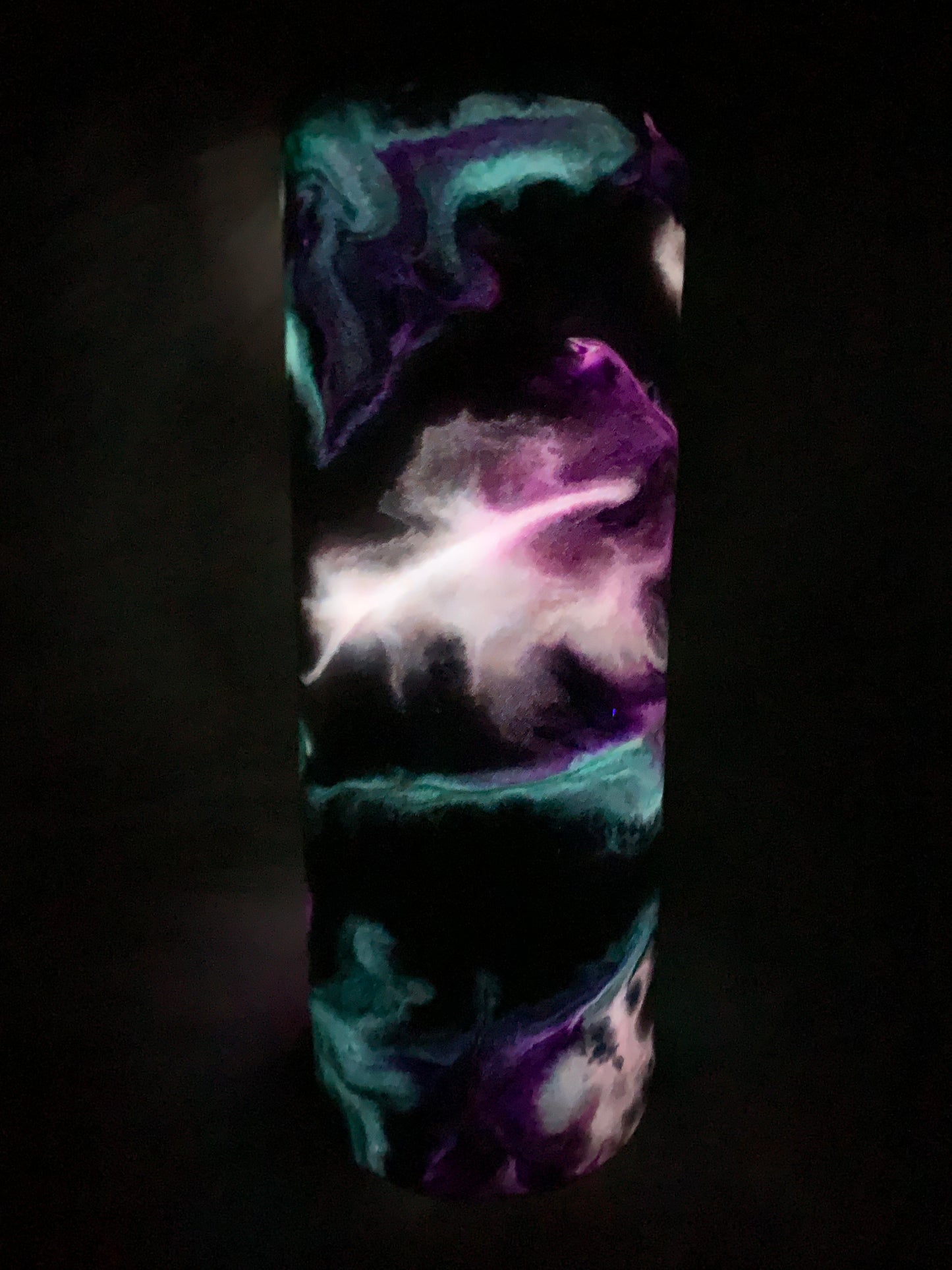 20 oz skinny straight tumbler teal purple pink alcohol ink swirl with glow