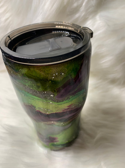 20 oz Modern Curve Alcohol Swirl with glow