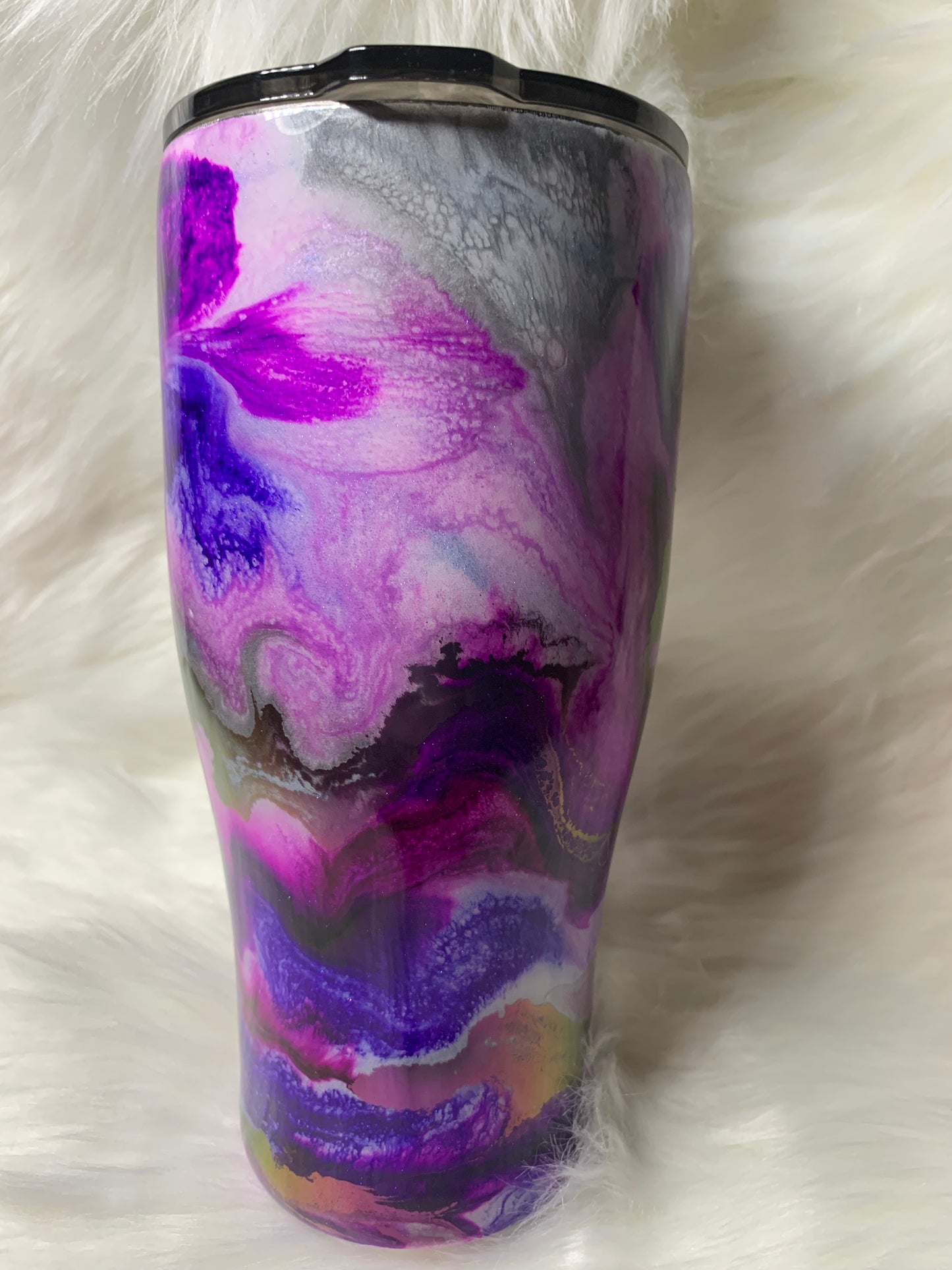 24 oz Modern Curve Tumbler in purples with purple glow